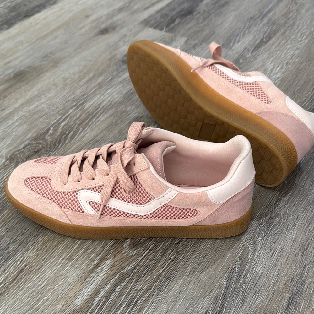 Steve Madden Stylish Pink Women's Sneakers